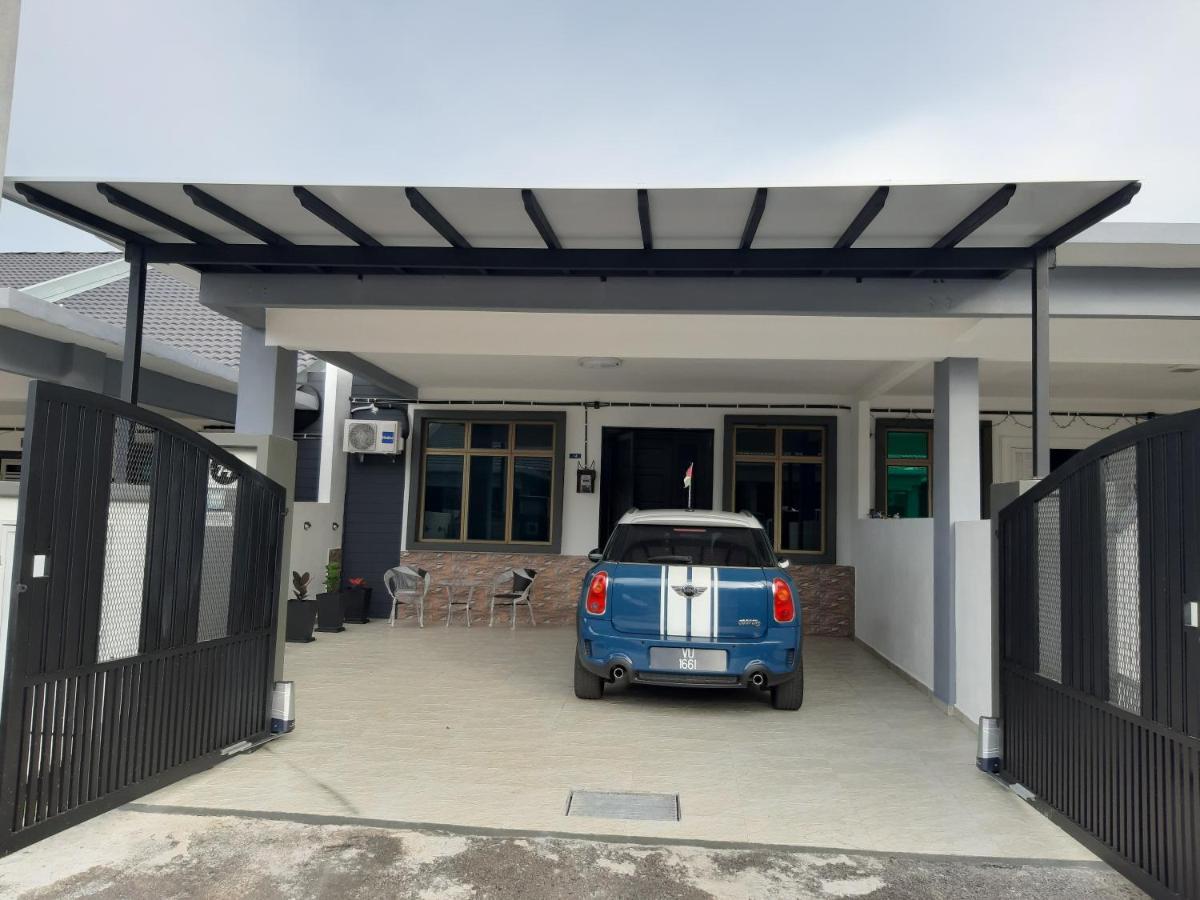 Rumah Armand Melaka 4Br Fully Aircond Ngoại thất bức ảnh