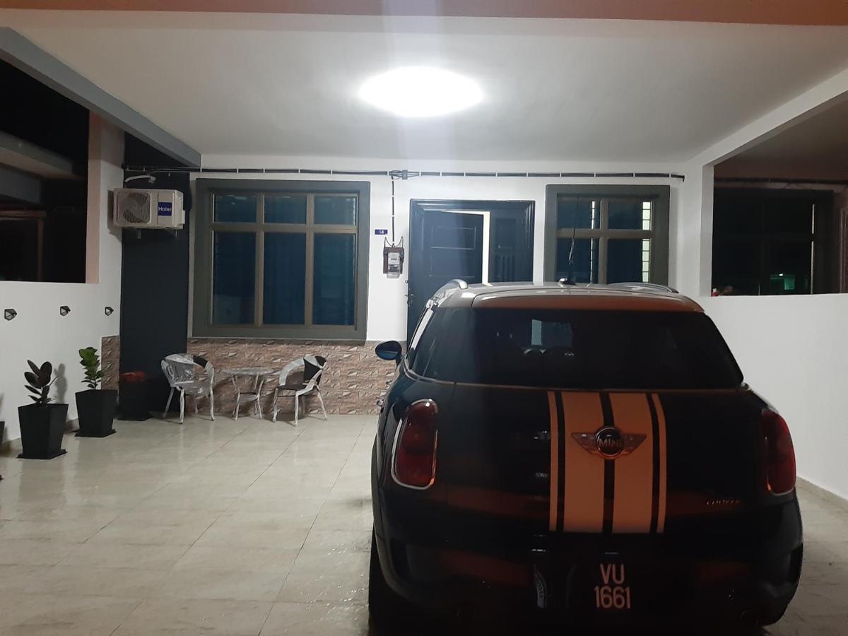 Rumah Armand Melaka 4Br Fully Aircond Ngoại thất bức ảnh